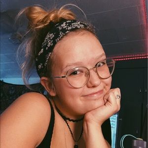 Meet your Posher, Kaitlyn
